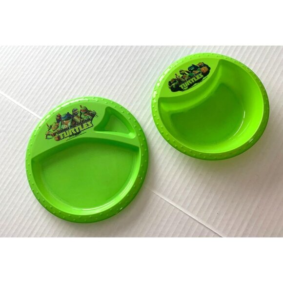 Teenage Mutant Ninja Turtles New 2 Piece Set Plastic Cereal Soup Bowl Divided Pl - Picture 1 of 5
